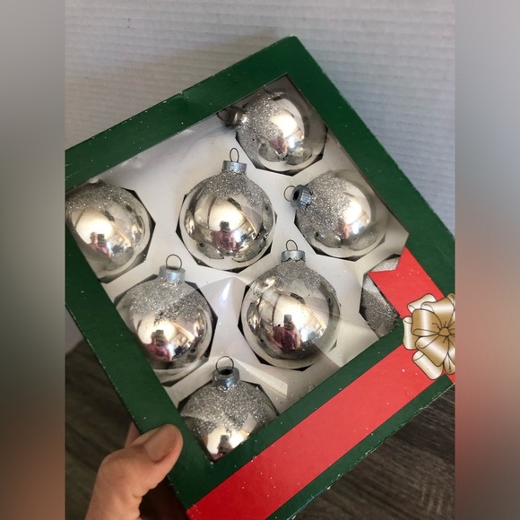 Vtg Silver Holiday Ornament Set - Picture 3 of 8